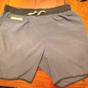 Vuori Men's Gray Athletic Shorts with Black Trim size XL